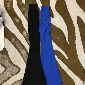 Aerie Black and Blue flare Leggings
